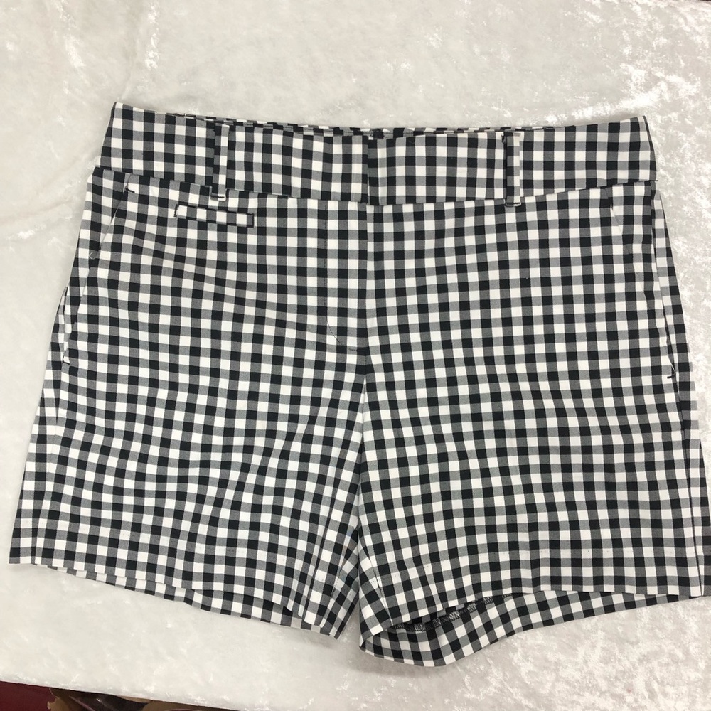 Ann Taylor Black and White Gingham Women’s Shorts